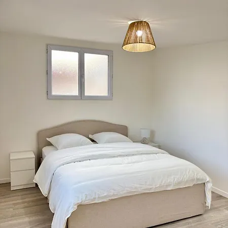 Apartmán F2 Apartment, Quiet And Serene Place Villiers-le-Bel